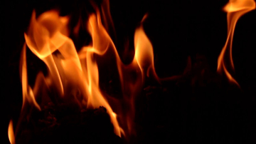 Start the SaloonTV3ART! Digital FIREPLACES 4K nonstop ...